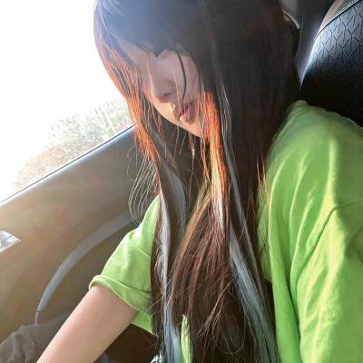 悲伤的孩子